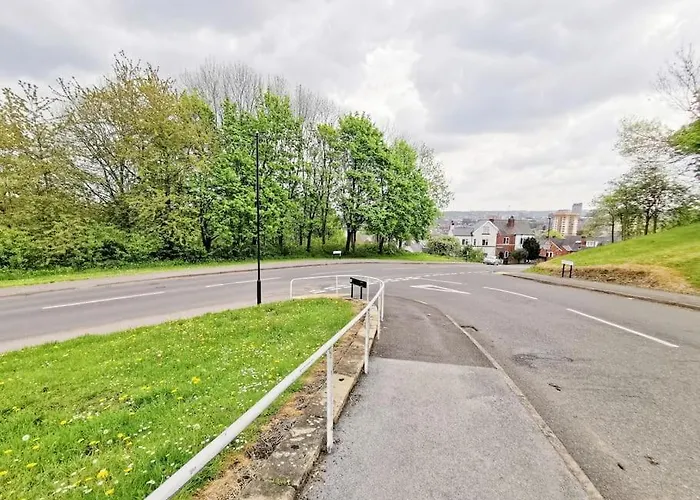 Fivehill Apartment Sheffield-En-Suite-Parking-Long Stay